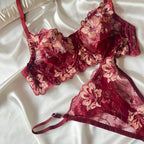 Raya Bordo Balenli Ayarlanabilir Bralet İç Çamaşırı